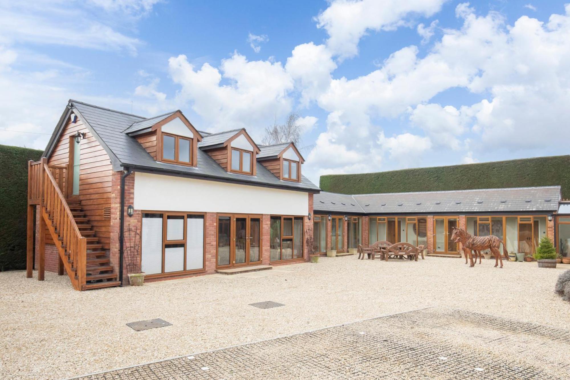 Stable Lodge - Boutique Bed & Breakfast Shurdington Экстерьер фото