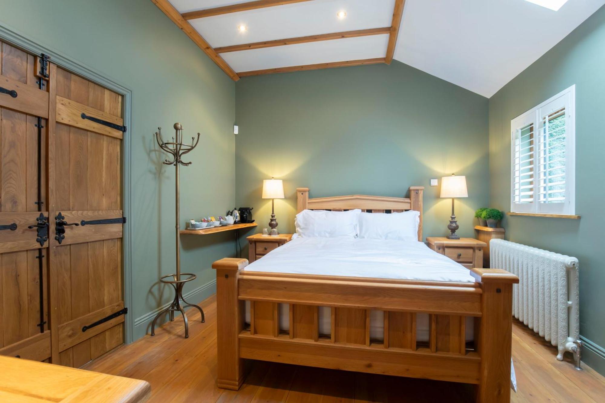 Stable Lodge - Boutique Bed & Breakfast Shurdington Экстерьер фото